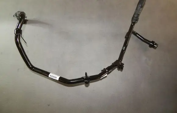 Audi A4 Allroad Engine coolant pipe/hose 04L122157AQ
