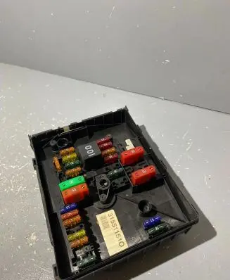 Volkswagen Golf Plus Fuse box set 1K0937125D