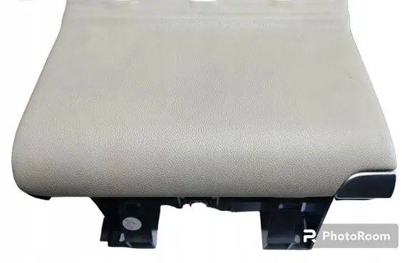 Mercedes-Benz SL R230 Glove box A2308100841
