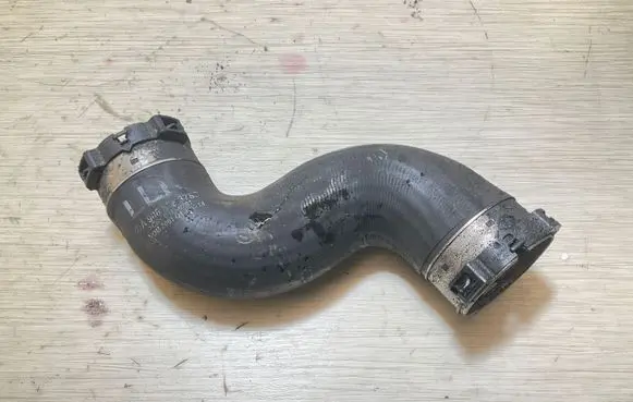 Mercedes-Benz Sprinter W906 Intercooler hose/pipe A9065283782 C1L40201