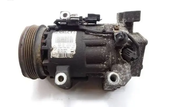 Renault Clio IV Air conditioning (A/C) compressor (pump) 926009582R 3023227129 700124