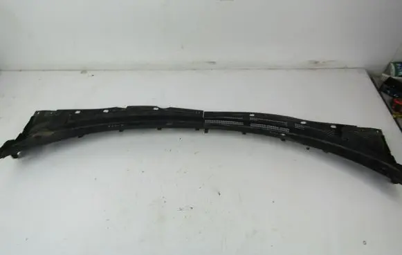 Mazda 3 I Wiper trim 