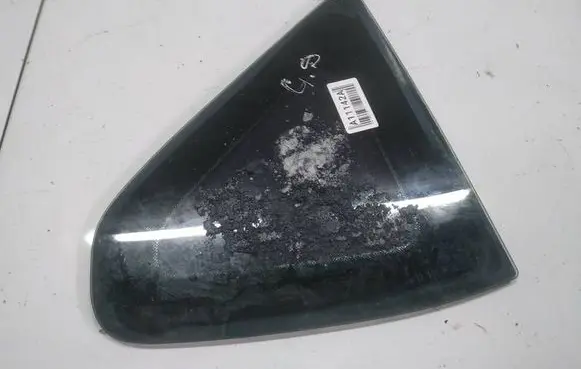 Nissan Qashqai Rear side window AS2