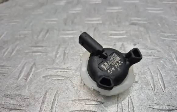 Skoda Octavia Mk3 (5E) Airbag deployment crash/impact sensor 3Q0959354A