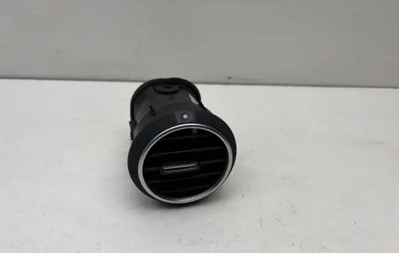 Dashboard side air vent grill/cover trim