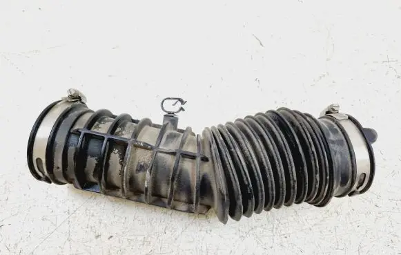 Ford Fusion II Air intake hose/pipe HP539R504 HP539R504AB CDQ9B