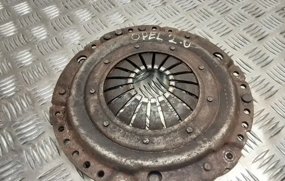 Opel Vectra B Pressure plate 