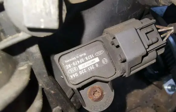 Ford Mondeo Mk III Air pressure sensor 0261230044 1s7a9f479ac