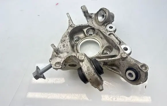 BMW 3 G20 G21 Rear wheel hub 6899305
