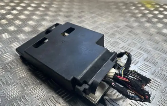 Mercedes-Benz GLE (W166 - C292) SAM control unit A1669001716 A1569021400 A1669010703