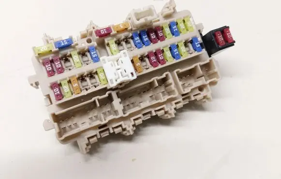 Renault Kadjar Fuse module