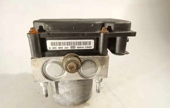 Toyota Aygo AB10 ABS Pump 0265800441 0265231570 88414C0461