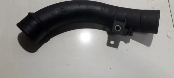 Renault Scenic I Intercooler hose/pipe 7700870753a 7700870753
