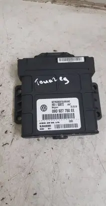 Volkswagen Touareg I Gearbox control unit/module 09D927750EE
