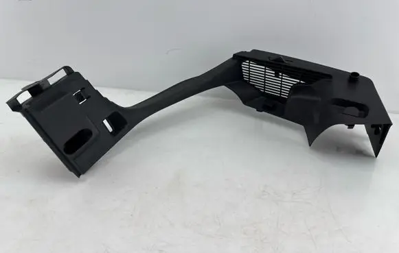 Volkswagen Golf VII Other trunk/boot trim element 5G6867761E