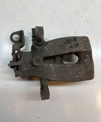 Opel Corsa C Rear brake caliper