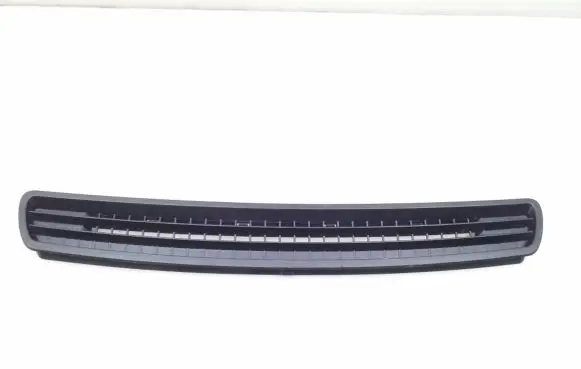 Nissan Qashqai Dash center air vent grill