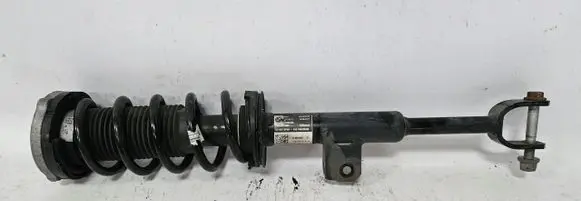 BMW 5 G30 G31 Front shock absorber with coil spring 6866630