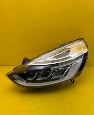 Renault Clio IV Headlight/headlamp 260605046R