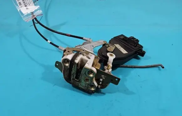 Mazda 6 Front door lock GJ6A IMPRK1388169
