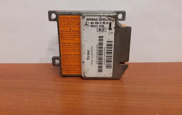 Mercedes-Benz C W202 Airbag control unit/module 5674 0018202126