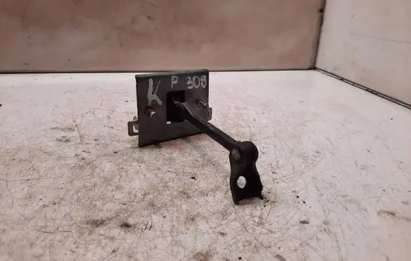 Peugeot 308 Front door check strap stopper