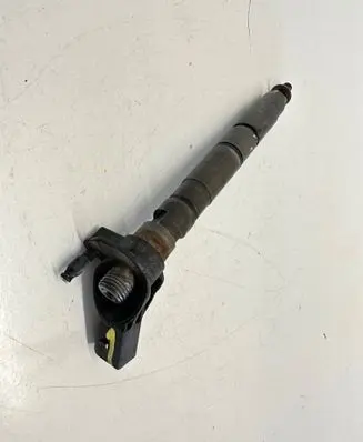 Audi A6 S6 C6 4F Fuel injector 059130277AB