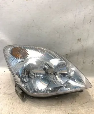 Toyota Corolla Verso E121 Headlight/headlamp 0821211F9R 200510