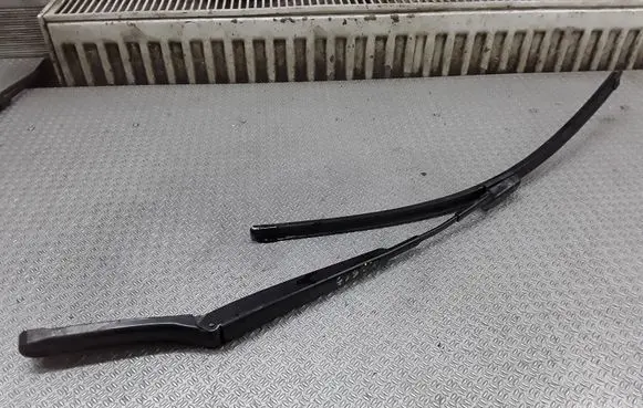 Skoda Yeti (5L) Windshield/front glass wiper blade 
