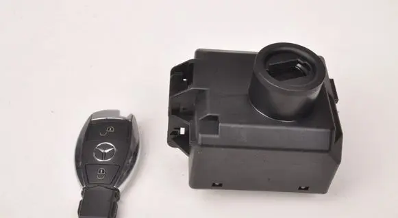 Mercedes-Benz GLA W156 X156 Ignition lock A2469057403