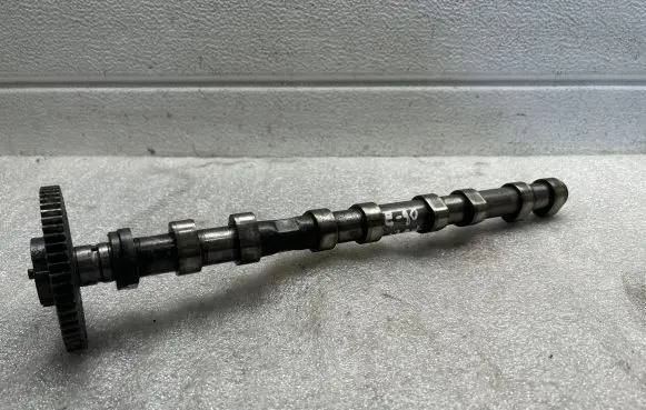 BMW 3 E90 E91 Camshaft 779059604