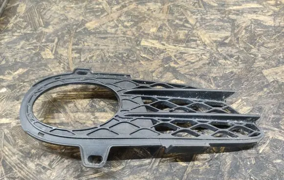 Mercedes-Benz CL C215 Front bumper lower grill A2158851422