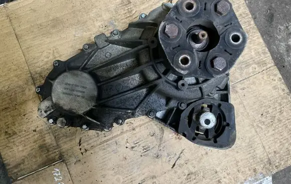 BMW X5 E53 Gearbox transfer box case 7515748
