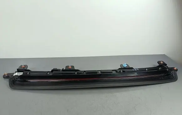 KIA EV6 Third/center stoplight 92700CV0
