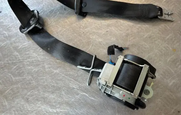 Renault Scenic III - Grand scenic III Front seatbelt