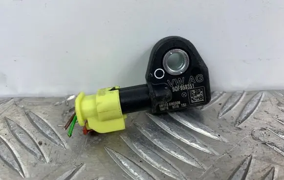 Seat Arona Airbag deployment crash/impact sensor 5QF959351