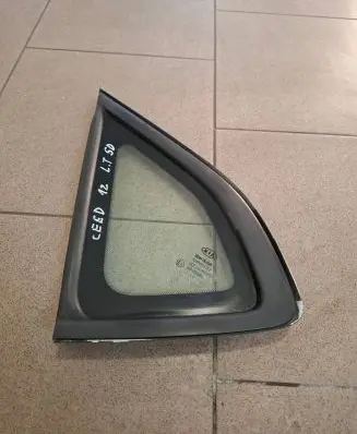 KIA Ceed Rear side window 87810A2000