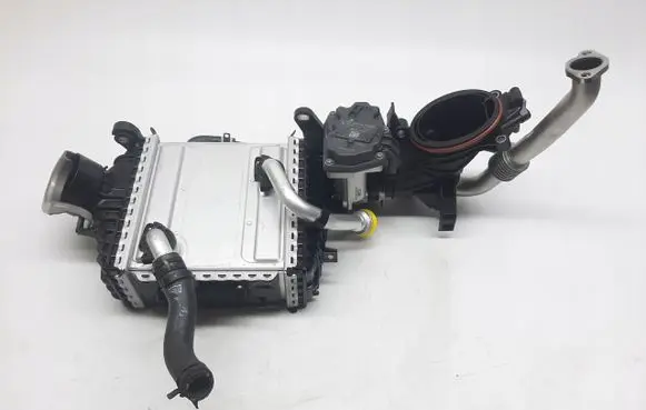 Mercedes-Benz E W213 Intercooler radiator A6540107004