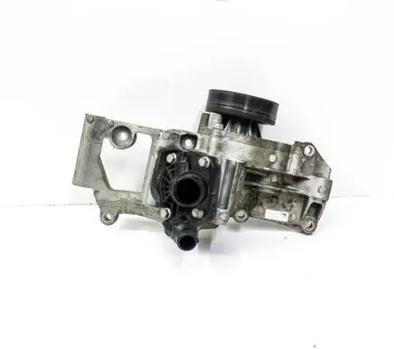 BMW X1 F48 F49 Water pump 8601366