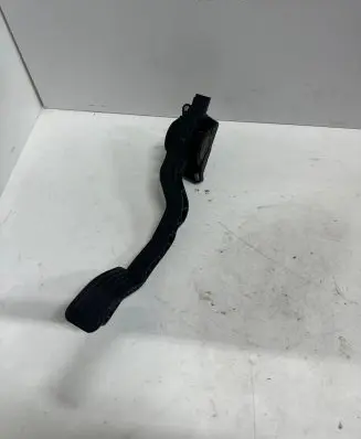 Peugeot 206 Accelerator throttle pedal 9645852280 0280752237