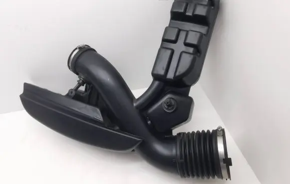 Dodge Durango Intake resonator 68251622AD