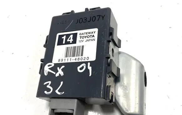Lexus RX 300 Gateway control module 8911148020 J03J07Y
