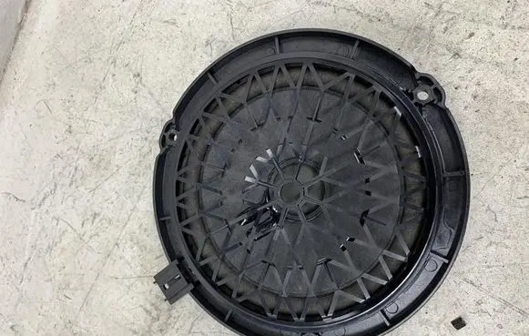 Citroen C3 High frequency speaker in the rear doors 9808320180