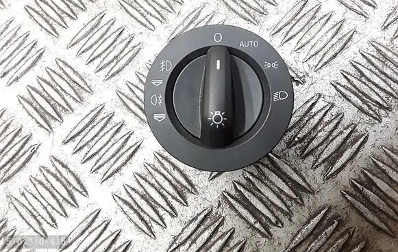 Light switch
