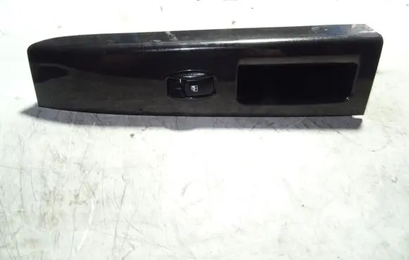 KIA Sorento Electric window control switch 935753E230