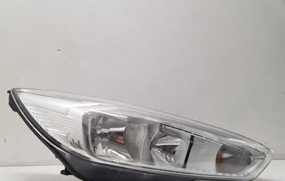 Ford Focus Headlight/headlamp F1EB13W029AD