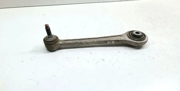 Rear control arm