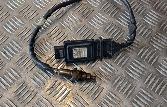 Volkswagen Transporter - Caravelle T6 Lambda probe sensor 05L907807P