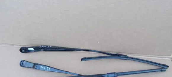 BMW X2 U10 Headlight wiper arm set 5A0BC05 3A03C08 A0300