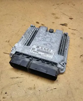 Volkswagen Golf VI Engine control unit/module 03L906022MC 03L906022G 0281015756